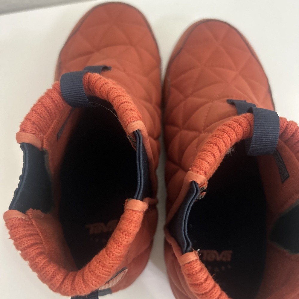 Teva Ember Mid Burnt Orange Quilted Slip-On Boots Warm Camping Womens Size 8 - Picture 8 of 10